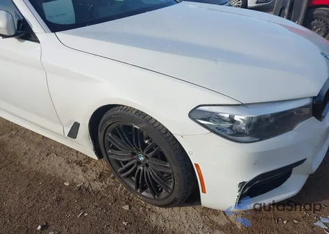 2018 BMW 540I z USA, uszkodzony, nr VIN WBAJE5C50JWA92882